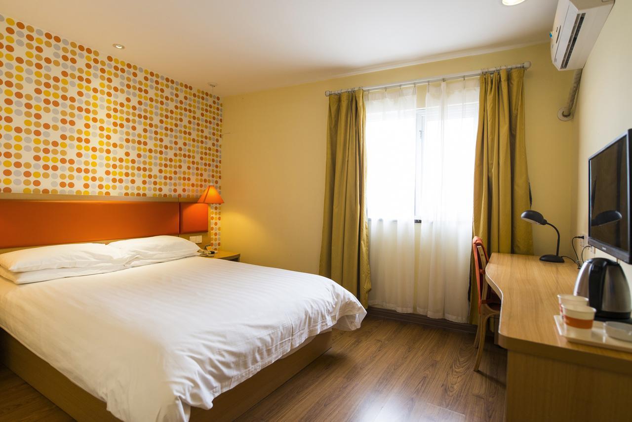 Home Inn Beijing Dinghui Bridge Wuluju Metro Station מראה חיצוני תמונה